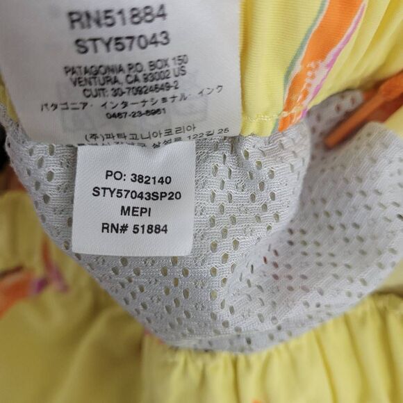 Patagonia Barely Baggies 2 1/2" Shorts Womens Small Yeolow Cantaloupe Nylon - Picture 6 of 9